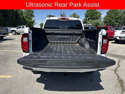 2024 GMC Canyon 4WD Crew Cab AT4