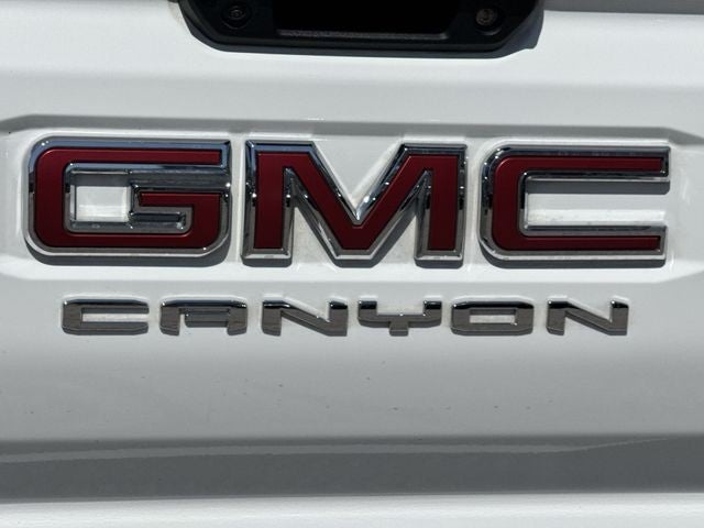2024 GMC Canyon 4WD Crew Cab AT4