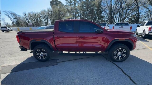 2024 GMC Canyon 4WD Crew Cab AT4