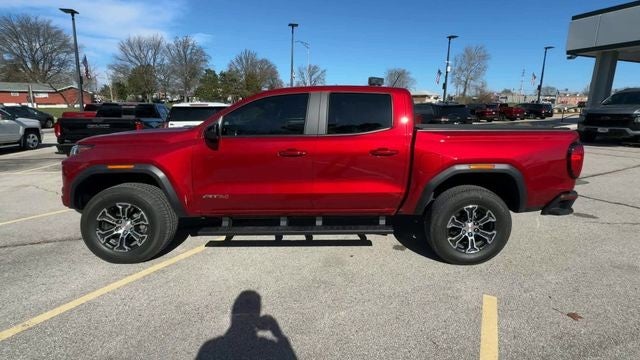 2024 GMC Canyon 4WD Crew Cab AT4
