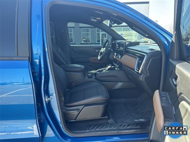 2024 GMC Canyon 4WD Crew Cab AT4