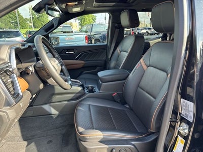 2023 GMC Canyon 4WD Crew Cab AT4