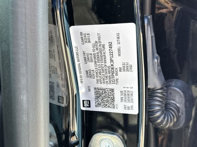 2023 GMC Canyon 4WD Crew Cab AT4