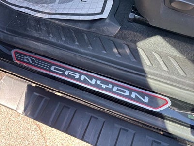 2023 GMC Canyon AT4