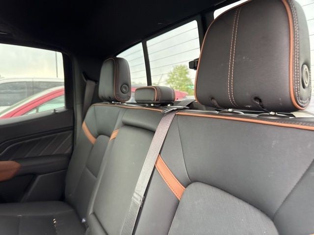 2024 GMC Canyon 4WD Crew Cab AT4