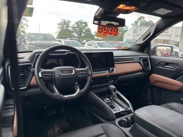 2024 GMC Canyon 4WD Crew Cab AT4