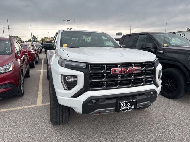 2024 GMC Canyon 4WD Crew Cab AT4