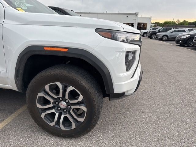 2024 GMC Canyon 4WD Crew Cab AT4