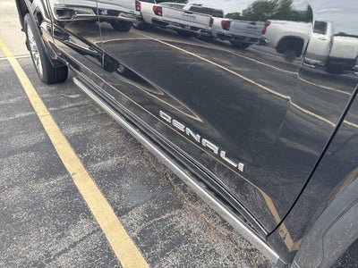 2021 GMC Sierra 1500 4WD Crew Cab 157" Denali
