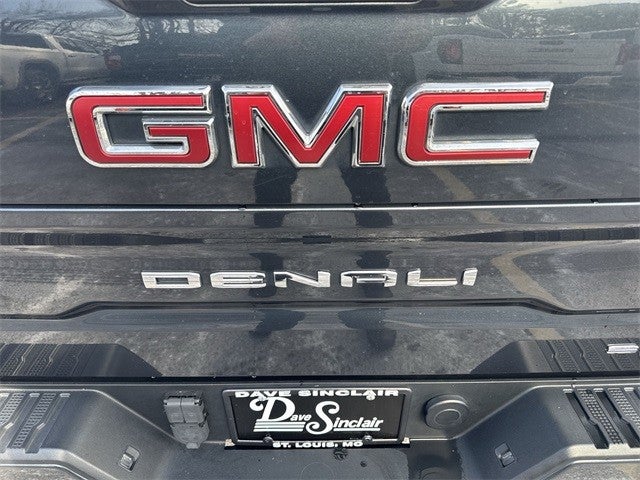 2020 GMC Sierra 1500 4WD Crew Cab 147" Denali