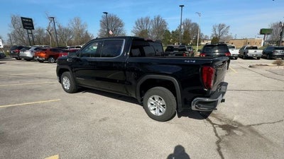 2024 GMC Sierra 1500 4WD Crew Cab 147" SLE