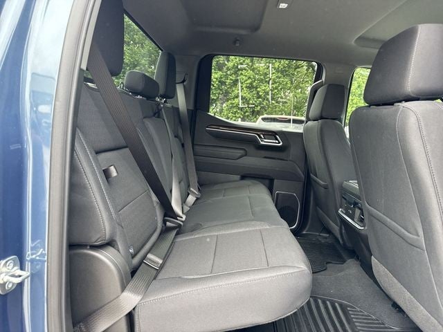 2025 GMC Sierra 1500 4WD Crew Cab 147" Elevation w/3SB