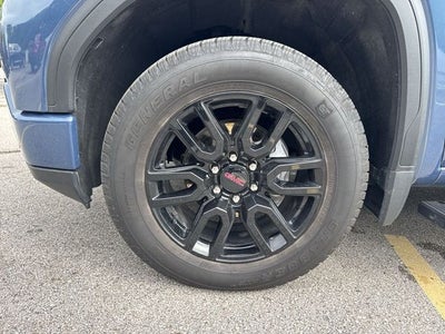 2025 GMC Sierra 1500 4WD Crew Cab 147" Elevation w/3SB
