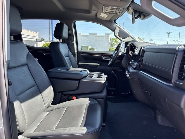 2025 GMC Sierra 1500 4WD Crew Cab 147" SLT