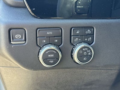 2025 GMC Sierra 1500 4WD Crew Cab 147" SLT