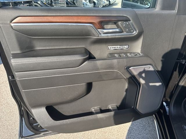 2024 GMC Sierra 1500 4WD Crew Cab 157" Denali