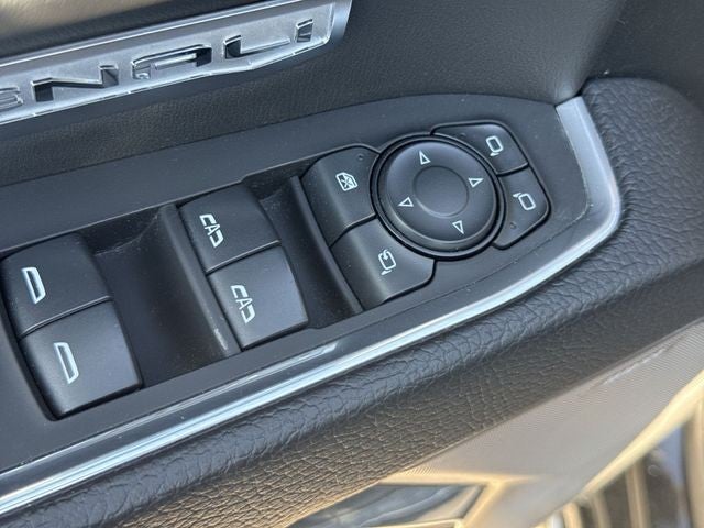 2024 GMC Sierra 1500 4WD Crew Cab 157" Denali