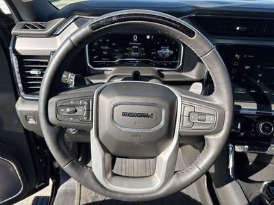 2023 GMC Sierra 1500 4WD Crew Cab 147" Denali
