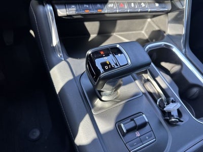 2023 GMC Sierra 1500 4WD Crew Cab 147" Denali