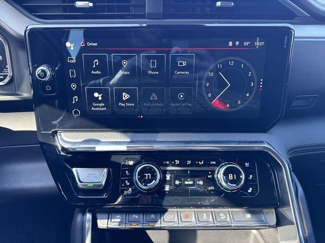 2023 GMC Sierra 1500 4WD Crew Cab 147" Denali