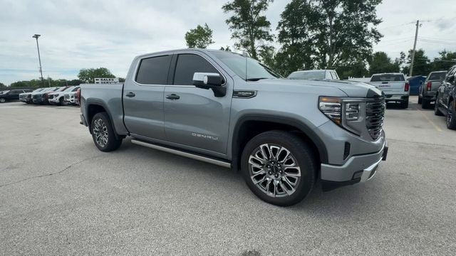 2025 GMC Sierra 4WD Crew Cab Short Box Denali Ultimate's photo