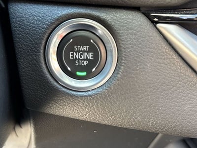 2025 Cadillac XT4 AWD 4dr Premium Luxury