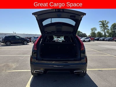 2025 Cadillac XT4 AWD 4dr Premium Luxury