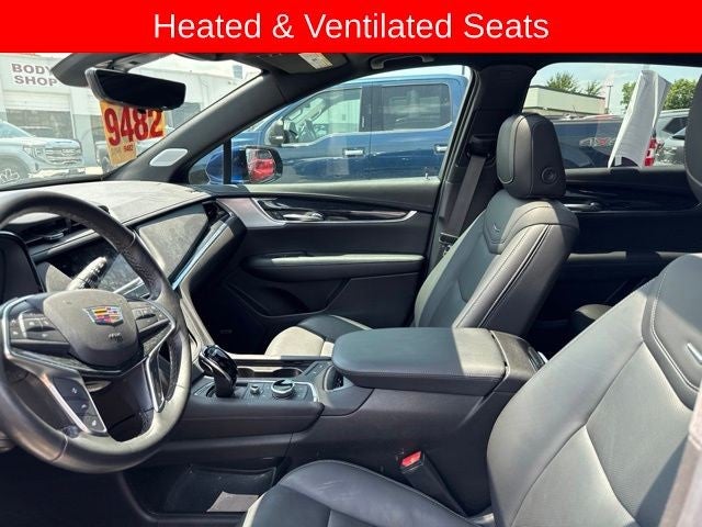 2023 Cadillac XT5 AWD 4dr Premium Luxury