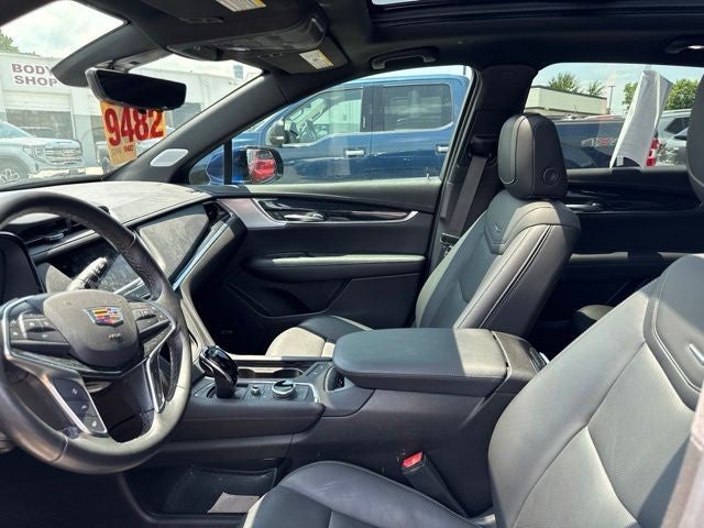 2023 Cadillac XT5 AWD 4dr Premium Luxury