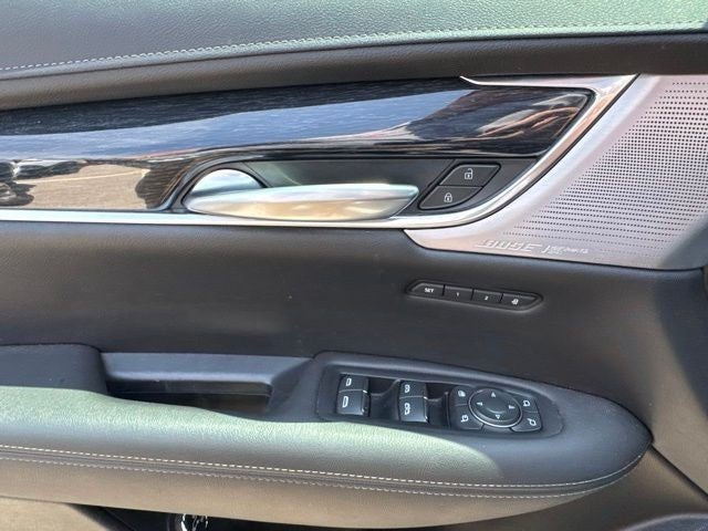 2023 Cadillac XT5 AWD 4dr Premium Luxury