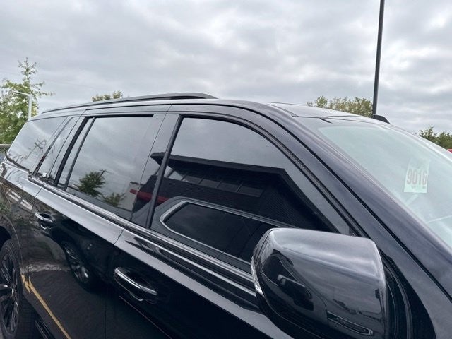 2022 Cadillac Escalade ESV 4WD 4dr Sport