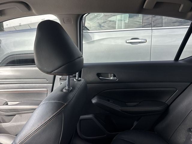 2021 Nissan Altima 2.5 SR Sedan