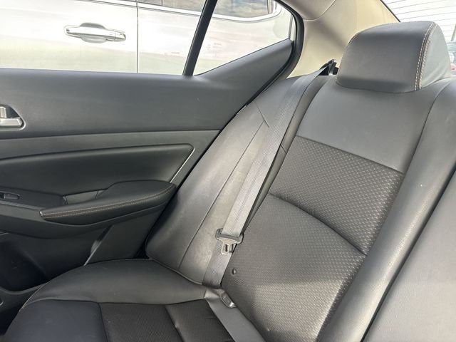 2021 Nissan Altima 2.5 SR Sedan