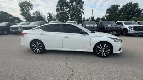2021 Nissan Altima 2.5 SR Sedan