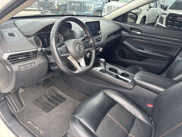 2021 Nissan Altima 2.5 SR Sedan