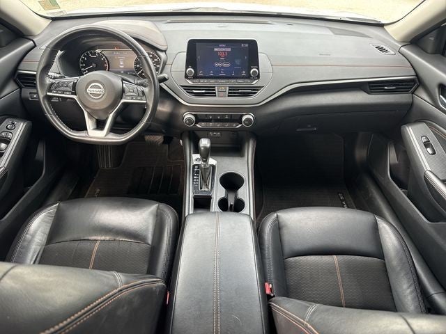 2021 Nissan Altima 2.5 SR Sedan