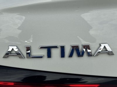 2021 Nissan Altima 2.5 SR Sedan