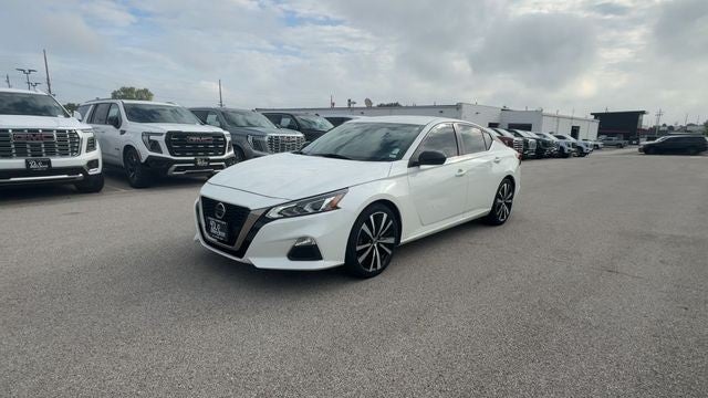 2021 Nissan Altima 2.5 SR Sedan