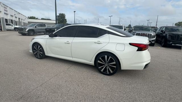 2021 Nissan Altima 2.5 SR Sedan