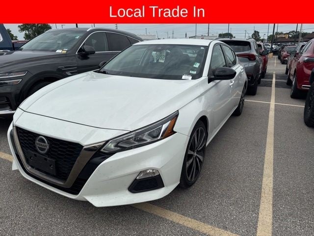 2022 Nissan Altima 2.5 SR Sedan