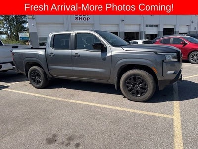 2023 Nissan Frontier Crew Cab 4x4 SV Auto
