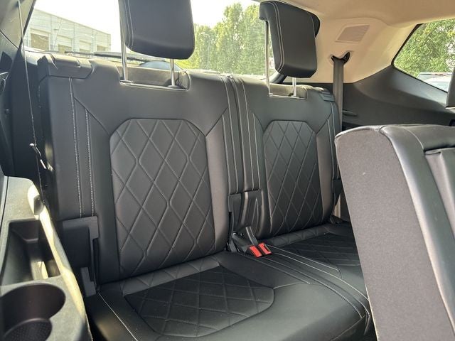 2024 Volkswagen Atlas 2.0T SEL Premium R-Line 4MOTION