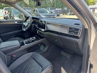 2024 Volkswagen Atlas 2.0T SEL Premium R-Line 4MOTION