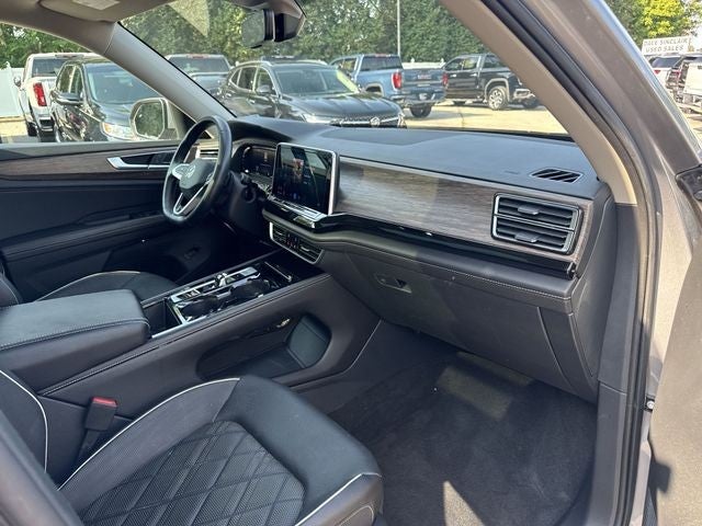 2024 Volkswagen Atlas 2.0T SEL Premium R-Line 4MOTION