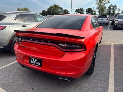 2017 Dodge Charger SE RWD