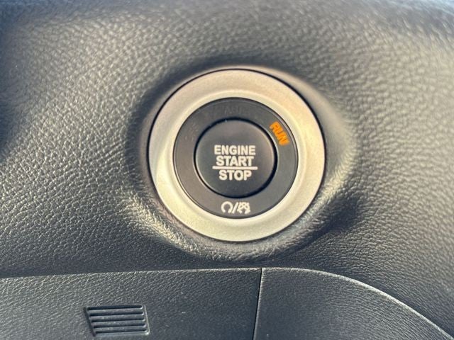 2025 Chrysler Pacifica Select FWD