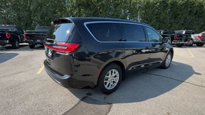 2023 Chrysler Pacifica Touring L FWD