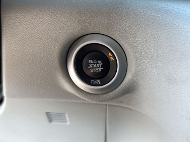 2023 Chrysler Pacifica Touring L FWD