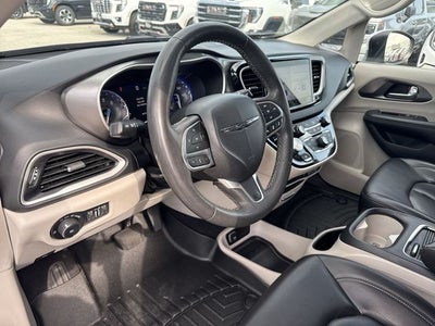 2023 Chrysler Pacifica Touring L FWD