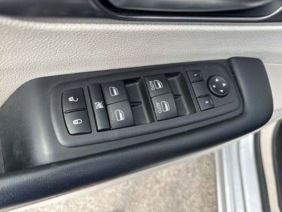 2023 Chrysler Pacifica Touring L FWD